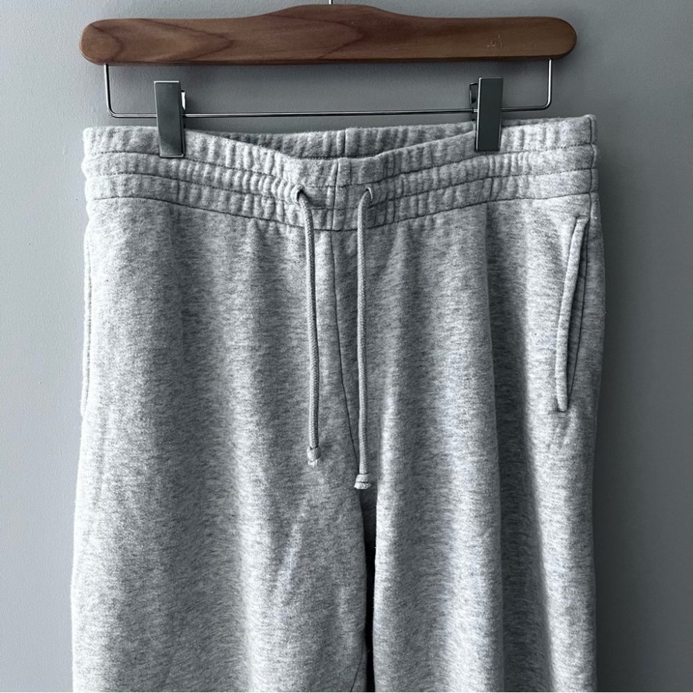 Aritzia TNA Cozy Fleece Draw String Joggers Women’s Size Medium - Picture 5 of 9